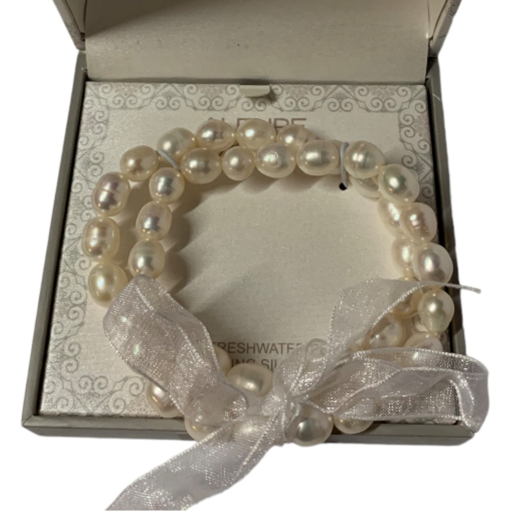 Aleure Womens Genuine Freshwater Pearl Sterling Silver Bracelet Christmas Gift